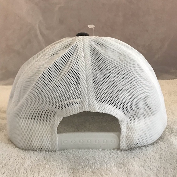 Yupoong for Vail, Colorado Adjustable Grey & White Mesh SnapBack Baseball Cap - Picture 13 of 14